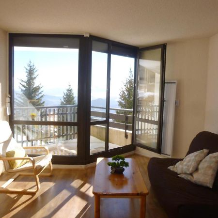 Studio Entier Au Calme Avec Vue Panoramique Exceptionelle A 1500M Apartment Comboursiere Exterior foto
